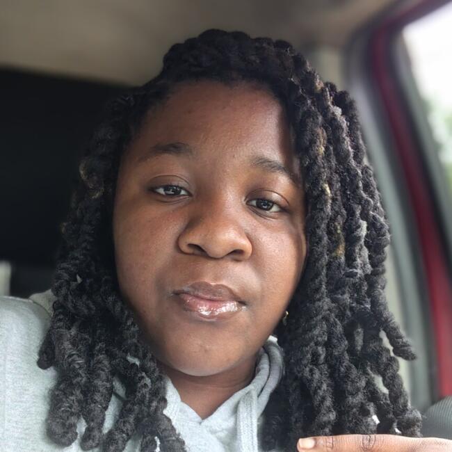 Nanny in Holly Ridge (North Carolina): Alexia