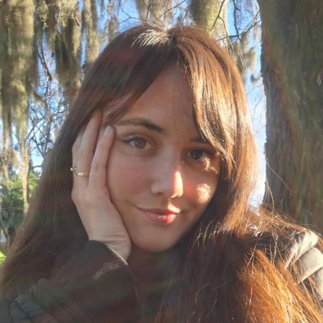 Babysitter in Rosario: Yasmin