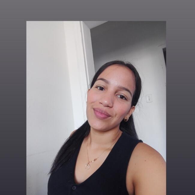 Babysitting job in Curitiba: Patricia