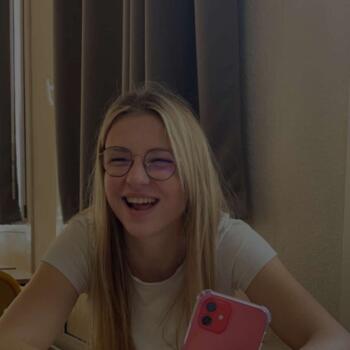 Babysitter in Belin-Béliet: Mayli