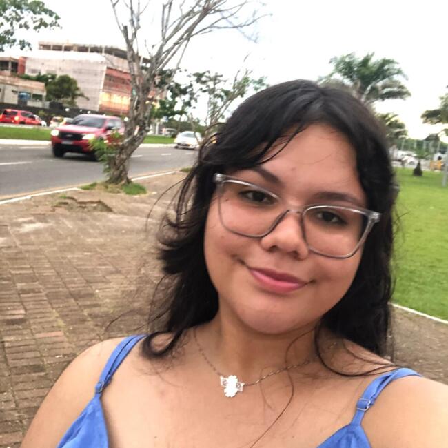Babysitter in Belém: Sthefany