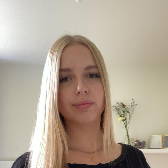 Babysitter in Soumagne: Célia