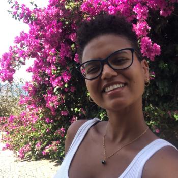 Babysitter Sale: Cláudia