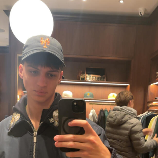 Babysitter in Oegstgeest: Leon