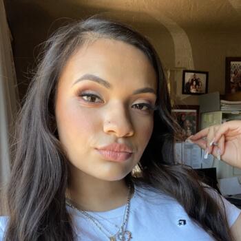 Babysitter in Tacoma: Emilianna