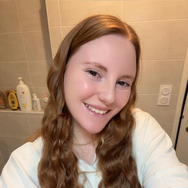 Babysitter in Rodez: Julie