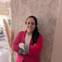 Raquel Sofia Esteves