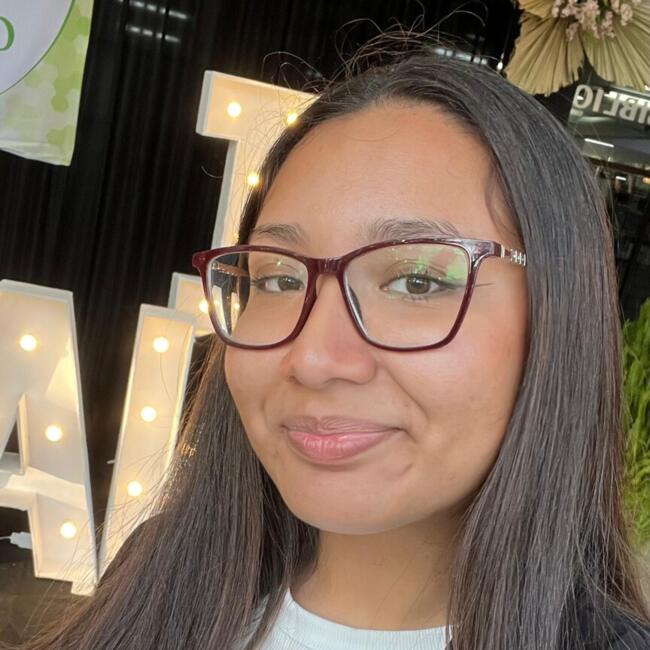 Niñera en Mariano Roque Alonso: Florencia