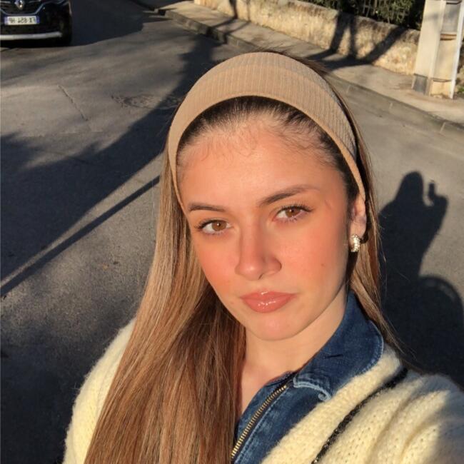 Nounou à Le Revest-les-Eaux: Kenza