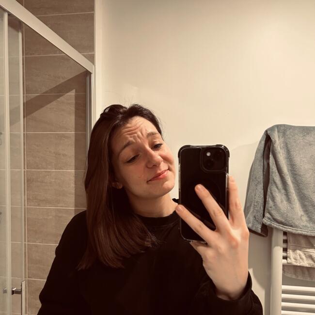 Babysitter in Canaples: Pauline