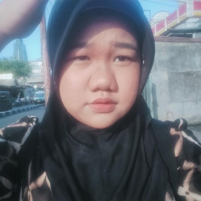 Babysitter in Jakarta: Syalvina