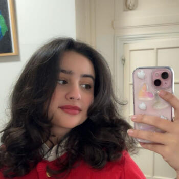 Babysitter in Paris: Sara