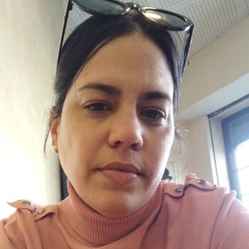 Canguro Madrid: Ivalú