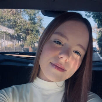Babysitter Porto Alegre: Jenifer