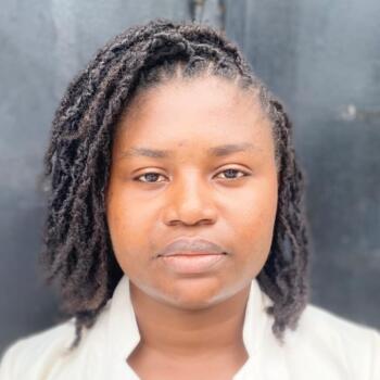 Nanny Abidjan: Apo Jeanne