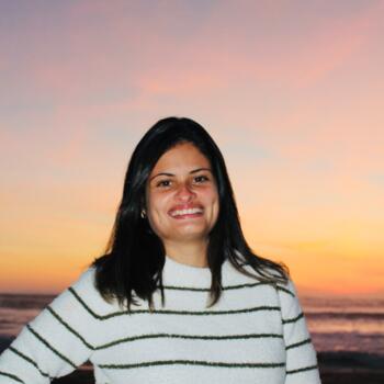 Babysitter em Vila Nova de Gaia: Taynara