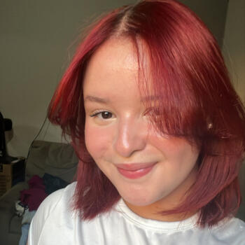 Babysitter Goiânia: Yasmim