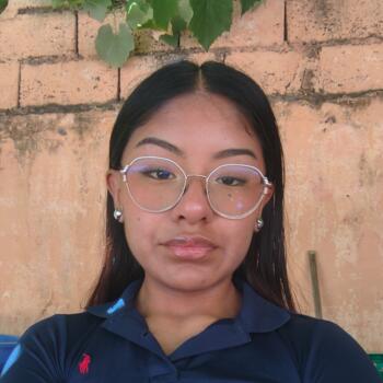 Niñera en San Salvador de Jujuy: Fiorella Anahí vaca