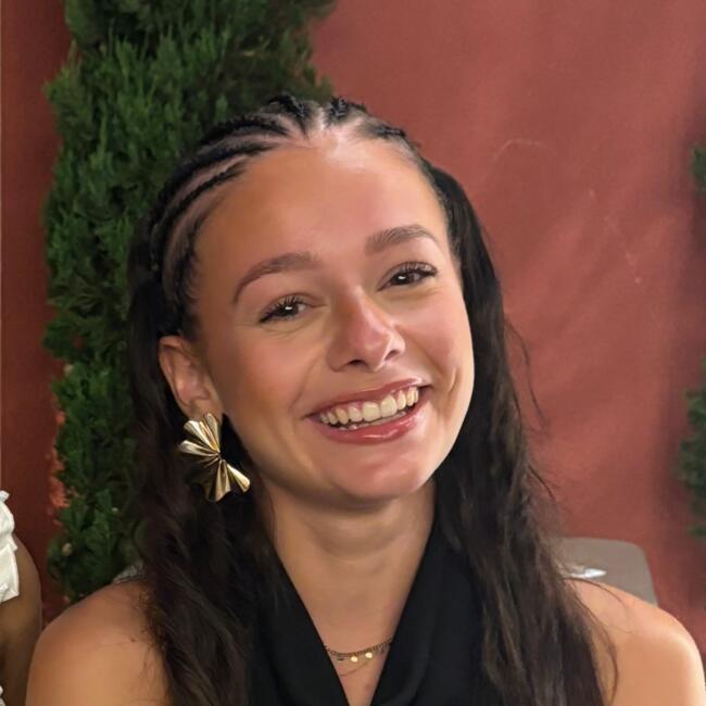 Babysitter in Caluire-et-Cuire: Maylis