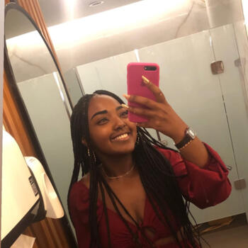 Babysitter in Petrópolis: Manuela