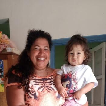 Babysitter in Manaus: Darcy