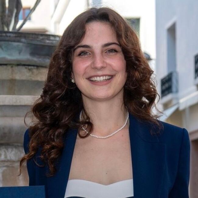 Babysitter in Antwerp: Alessia