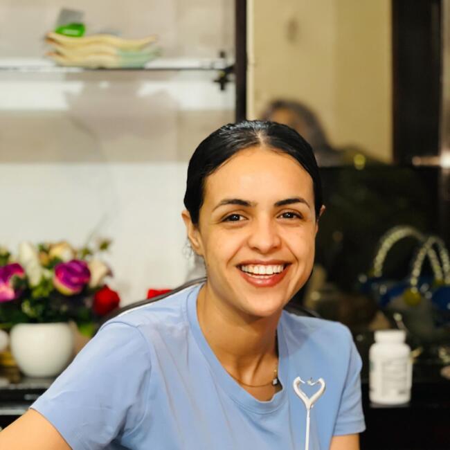 Babysitter in Nairobi: Ghada