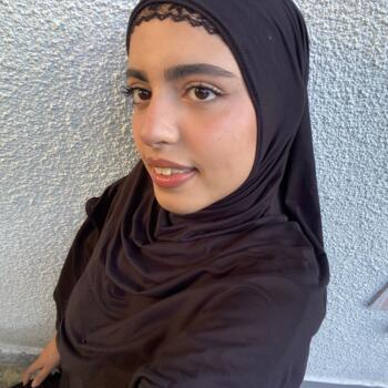 Babysitter in Aubervilliers: Raniya