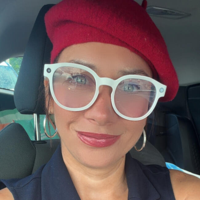Babysitter in Toa Baja: Viviana
