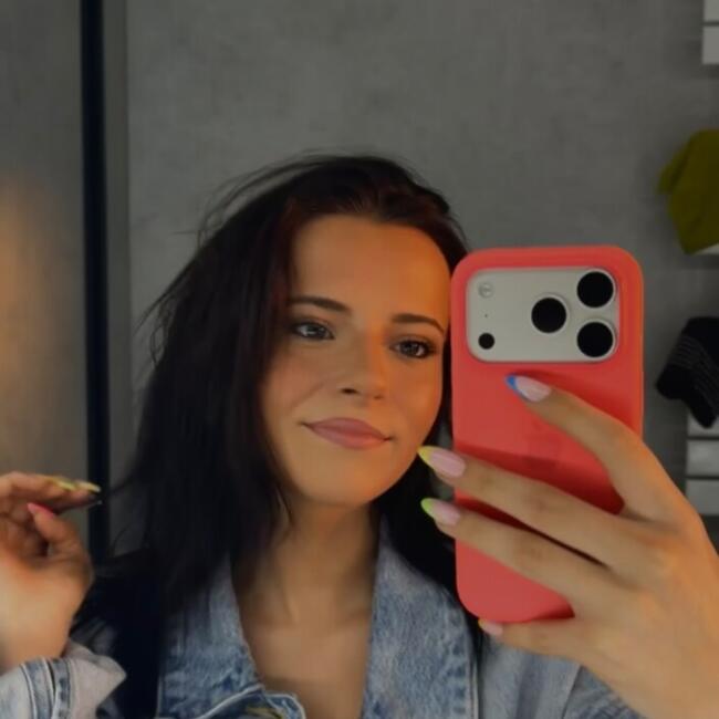 Babysitter in Ninove: Caithlyn