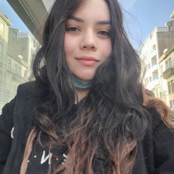 Babysitter in Porto: Iasmin