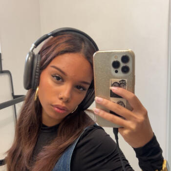 Babysitter in Amiens: Inès