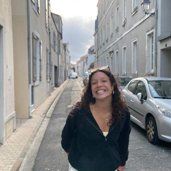 Babysitter in Morlaix: Maëly