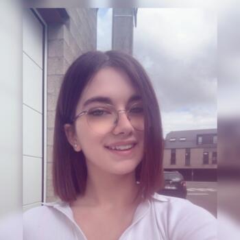 Babysitter Fleurus: Stacey