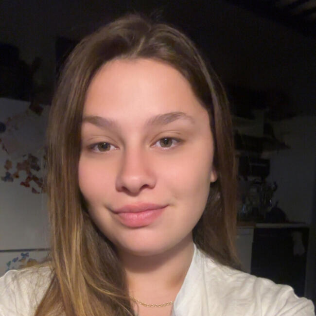 Babysitter in Le Grau-du-Roi: Ludmilla