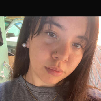 Babysitter in Almirante Brown: Belen