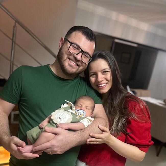 Emprego de babá em Goiânia: Geysi