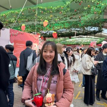 Babysitting job in Singapore: babysitting job Diana