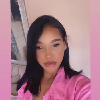 Babysitting job in Mao: babysitting job Wilkauris