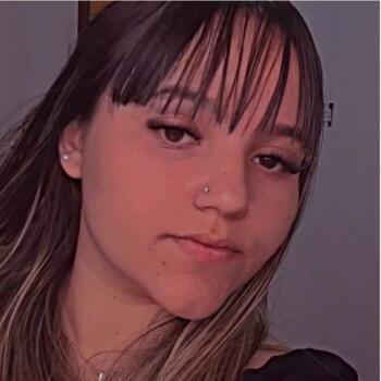 Babá em Cascavel: Hellen