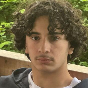 Babysitter in Villeneuve-d'Ascq: Ilyan