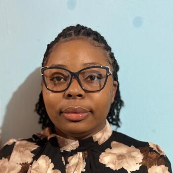 Babysitter in Portmore: Jodian