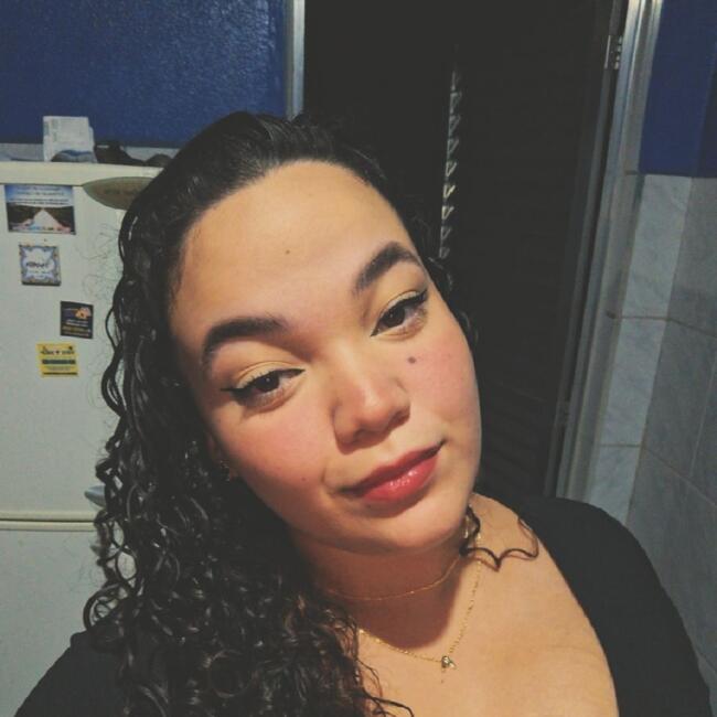 Babá em Viana: Ana Carolina