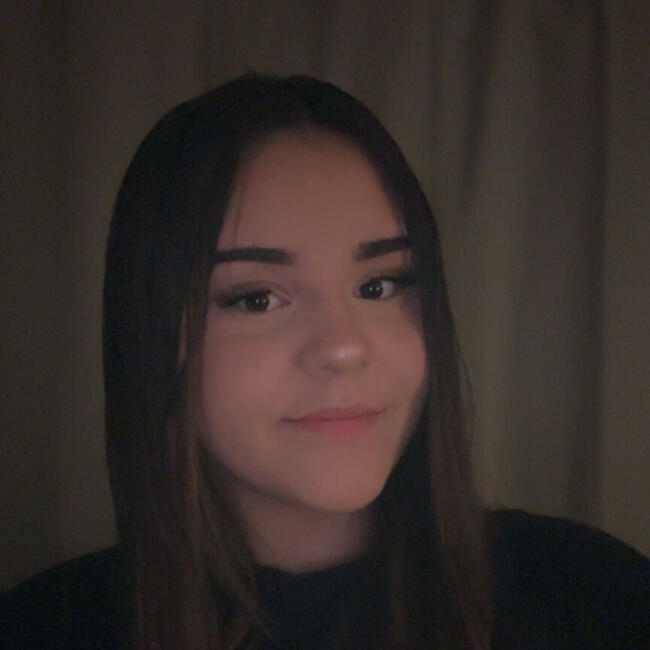 Babysitter in Saverdun: Lea