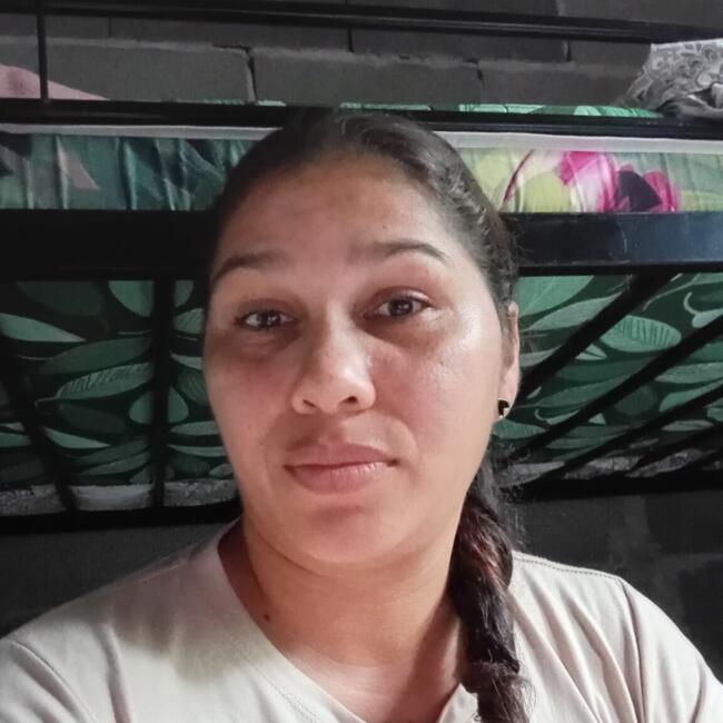 Babysitter in Vista Alegre: Anny