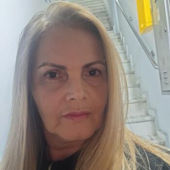 Babysitter Florianópolis: Kelly