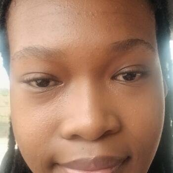 Babysitter in Orkney: Palesa