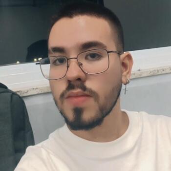 Babysitter in Guaratinguetá: Matheus