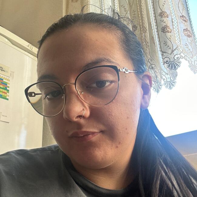 Maman de jour à Sins: Lara