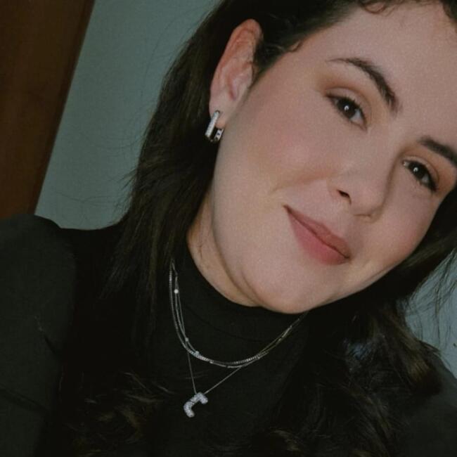 Babysitter in Morro Agudo: Jheniffer